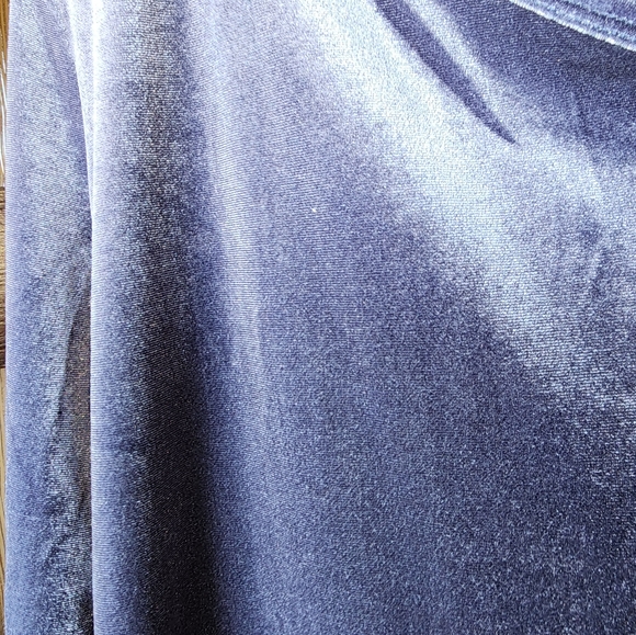 Old Navy one sleeve dress. Size M - Picture 2 of 5